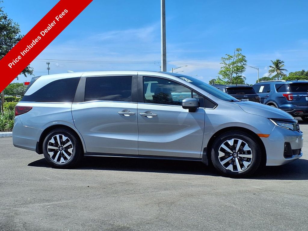 Used 2025 Honda Odyssey Van