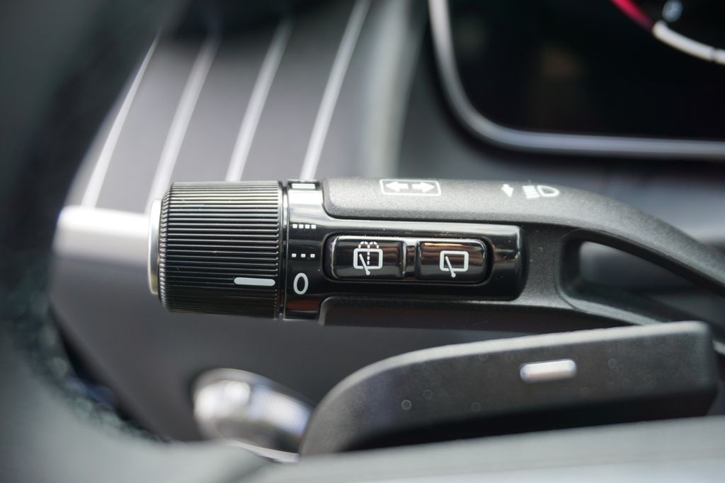 2025 Mercedes-Benz GLC 300 22