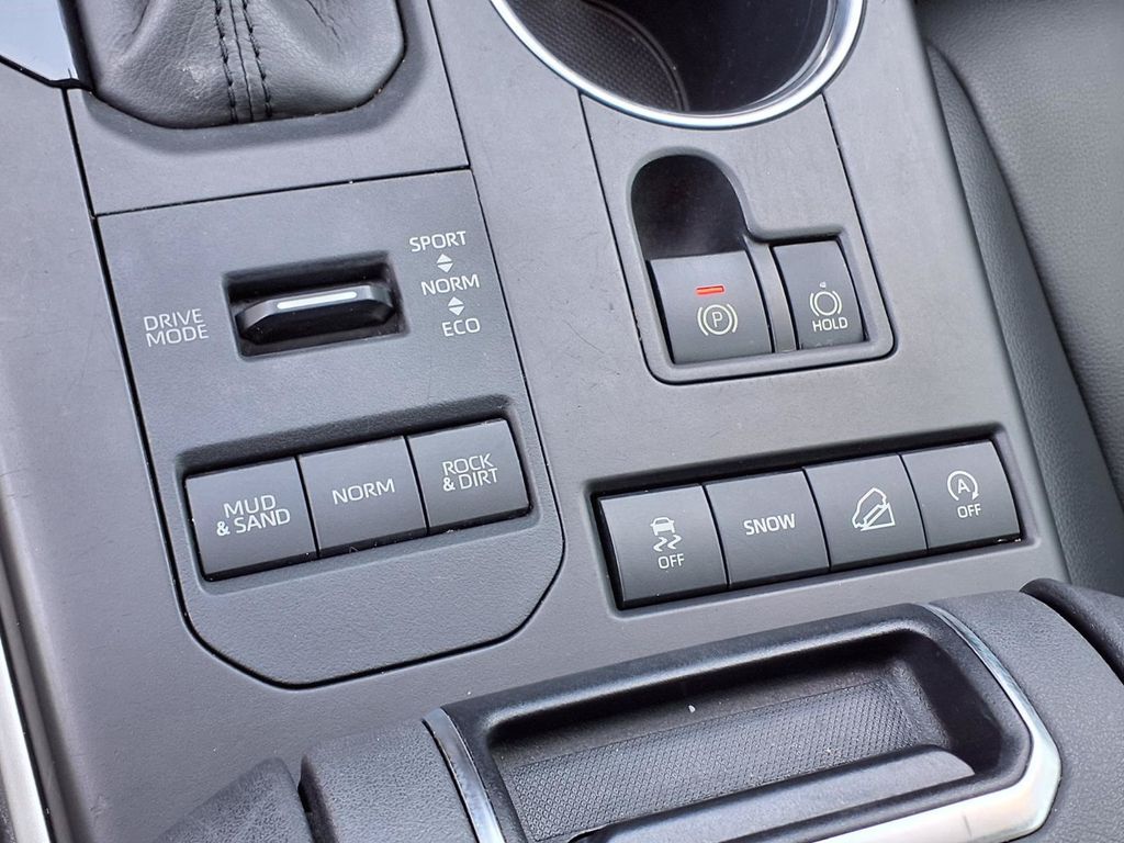 Used 2020 Toyota Highlander SUV