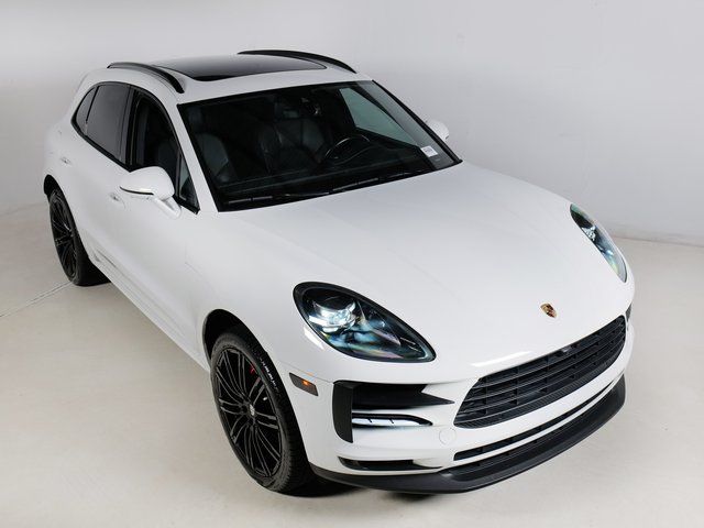 Certified Used 2019 White Porsche S image 32