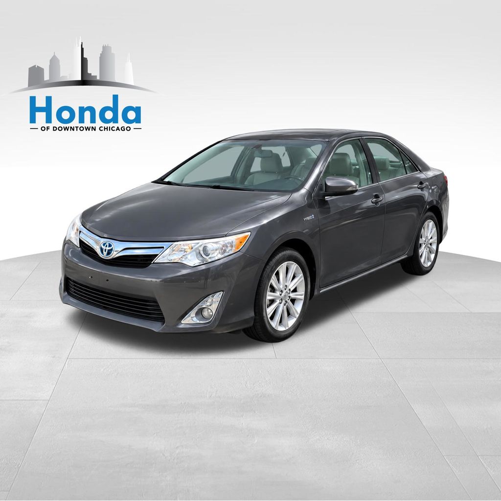 2014 Toyota Camry Hybrid XLE