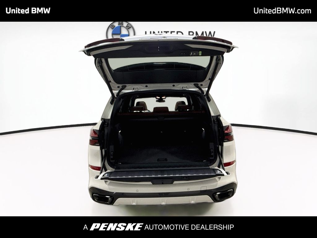 Thumbnail: 2026 BMW X5 - 14