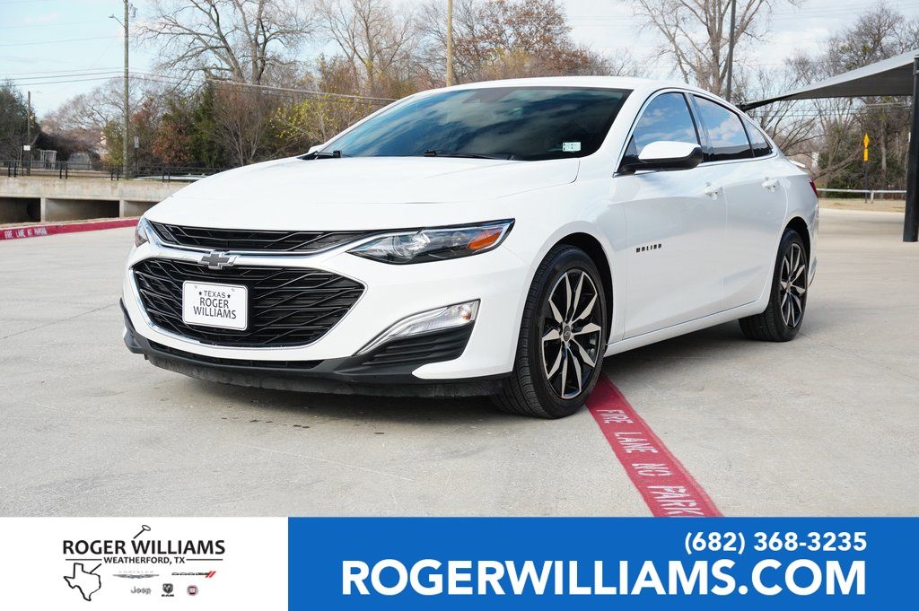 2025 Chevrolet Malibu RS FWD