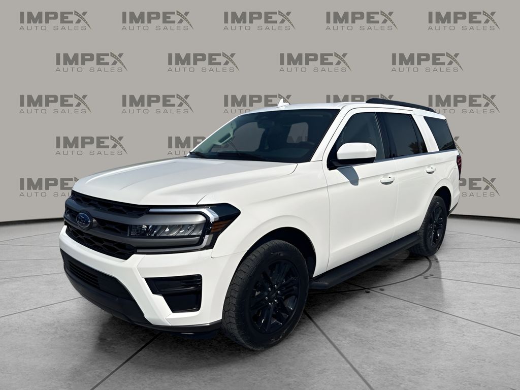 White Metallic 2024 Ford Expedition SUV / Crossover Four-Wheel Drive Automatic