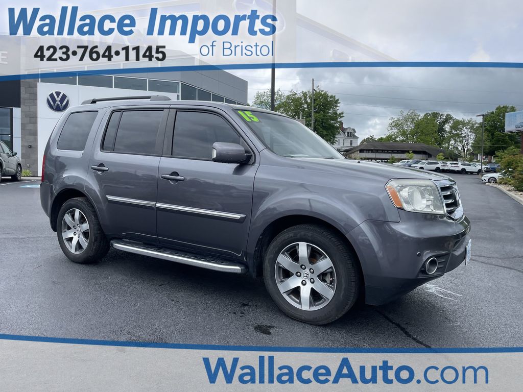 Gray 2015 Honda Pilot SUV / Crossover Four-Wheel Drive 5-Speed Automatic