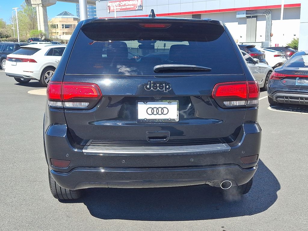 Thumbnail: 2020 Jeep Grand Cherokee - 5