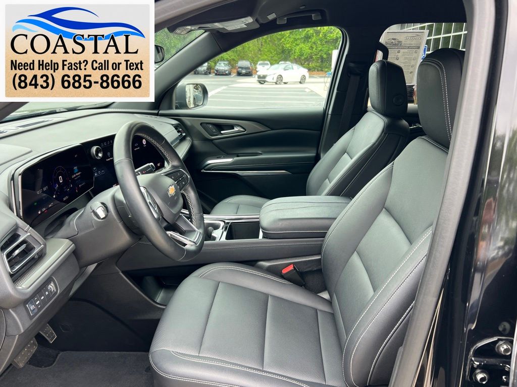 2025 Chevrolet Traverse LT Black at Bob Mills Chevrolet
