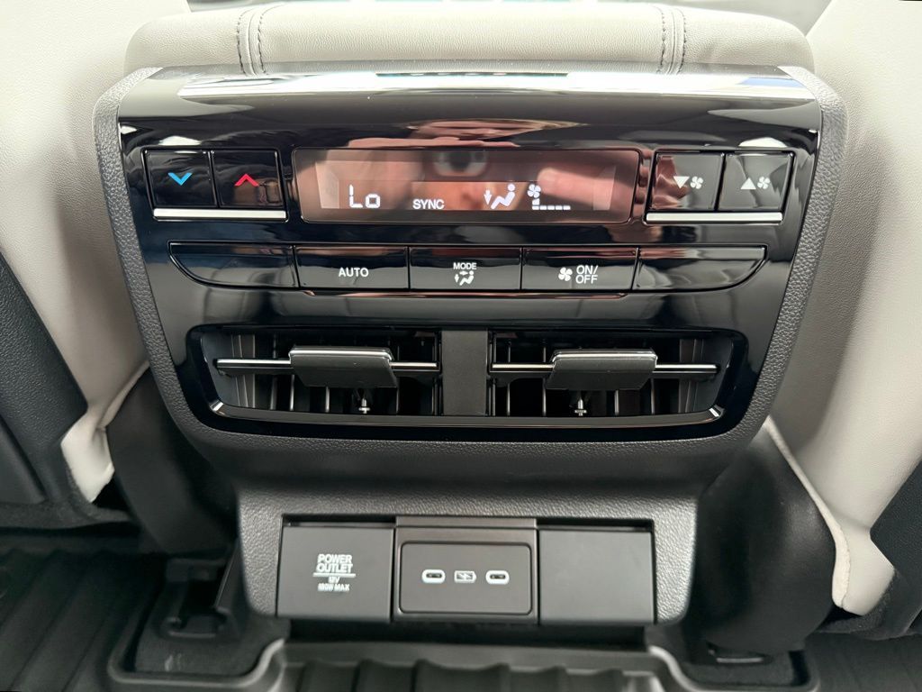 2025 Acura MDX Technology Package