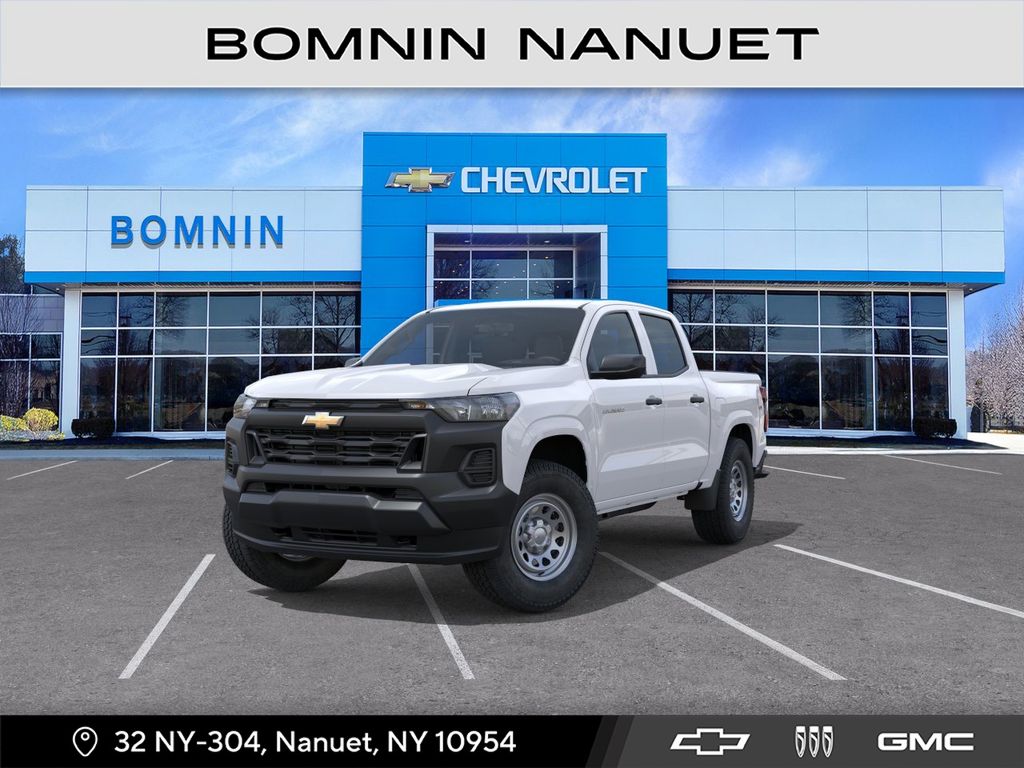 Summit White 2026 Chevrolet Colorado Pickup Truck Four-Wheel Drive 8-Speed Automatic