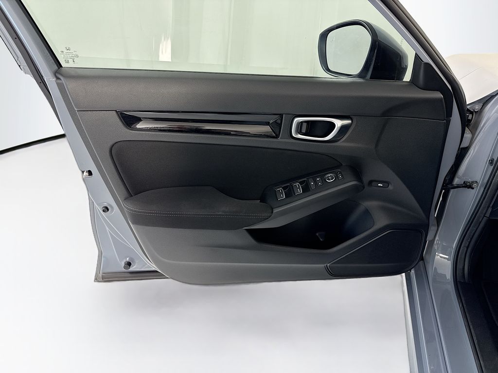 Thumbnail: 2024 Honda Civic - 24