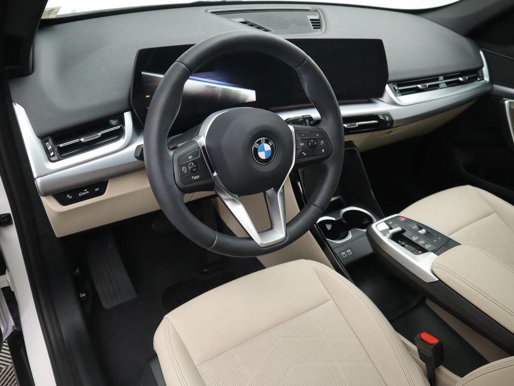 Thumbnail: 2023 BMW X1 - 9