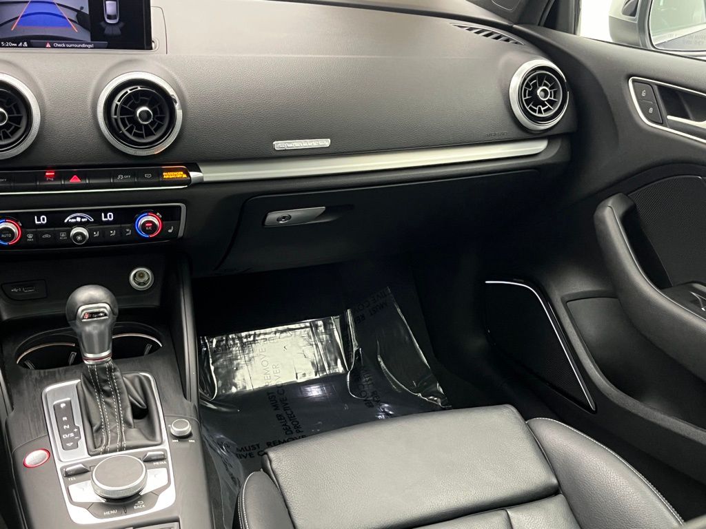 Thumbnail: 2018 Audi S3 - 28