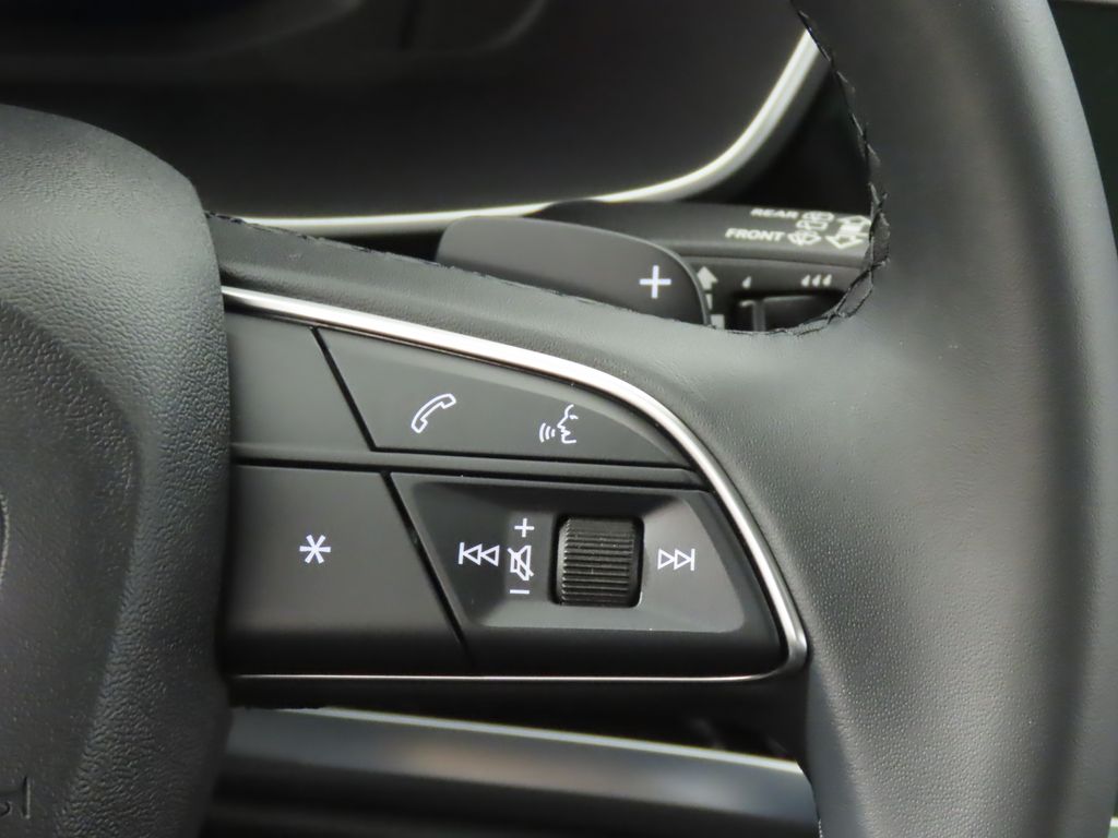 Thumbnail: 2025 Audi Q3 - 19