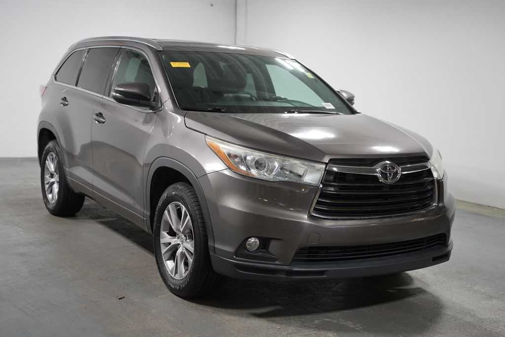 2015 Toyota Highlander XLE 3