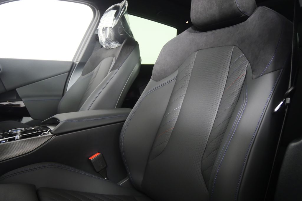 Thumbnail: 2026 BMW X3 - 12