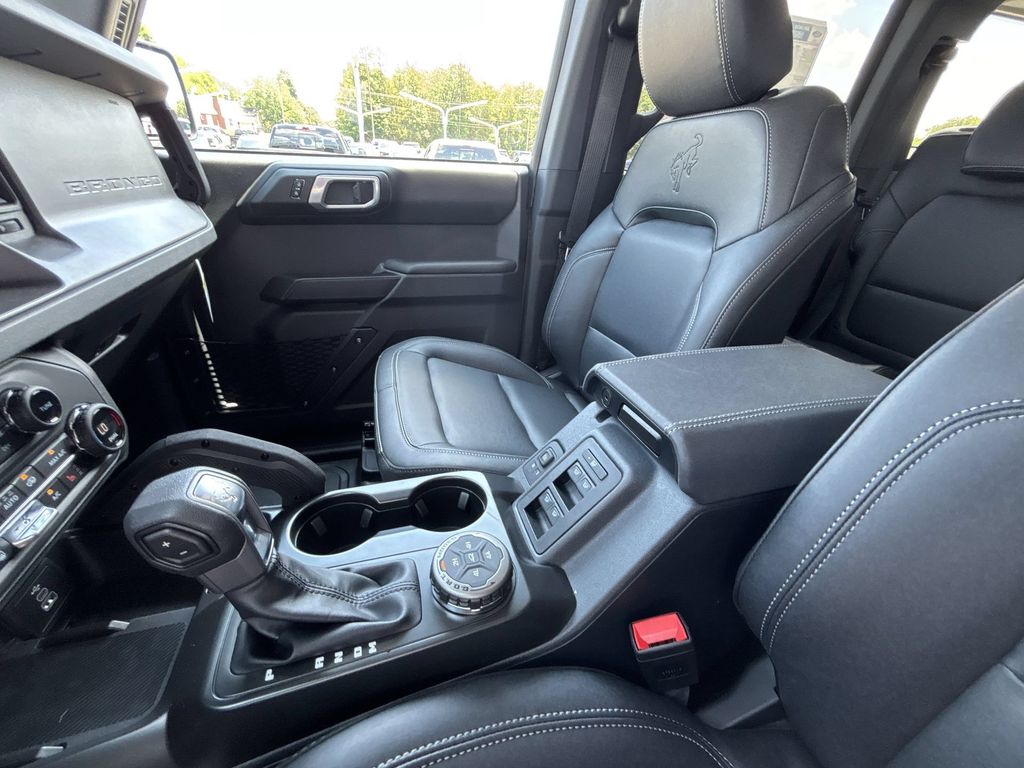 New 2026 Marsh Gray Ford Badlands® image 23