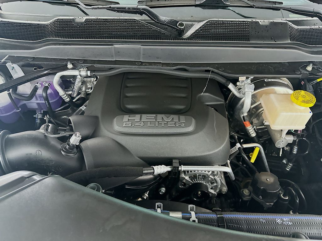 New 2026 Blue Ram Laramie 14in image 18