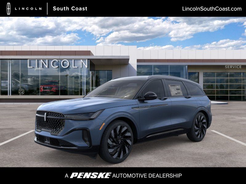 Thumbnail: 2026 Lincoln Nautilus - 1