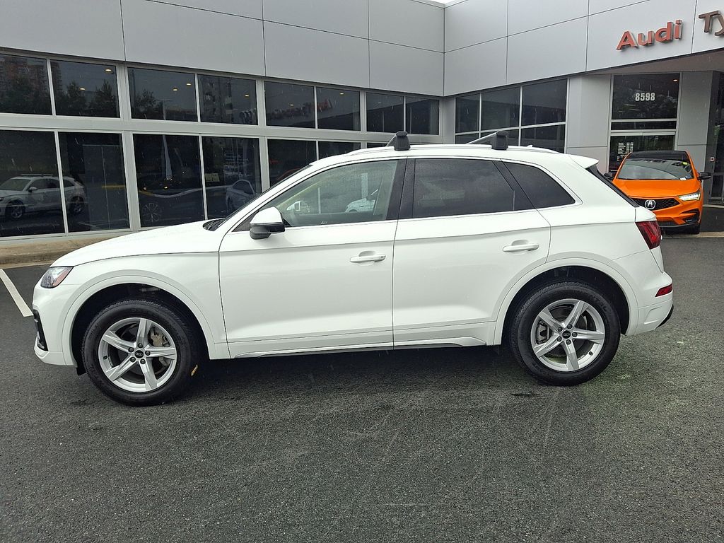 Thumbnail: 2023 Audi Q5 - 7