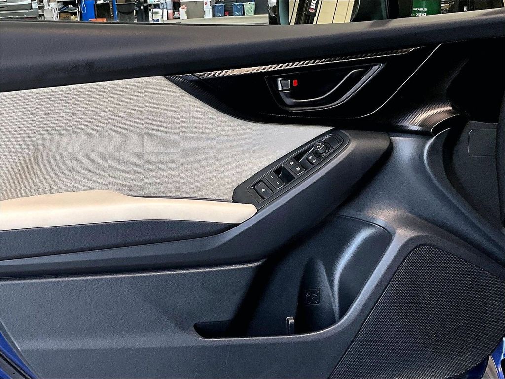 2017 Subaru Impreza — photo 9