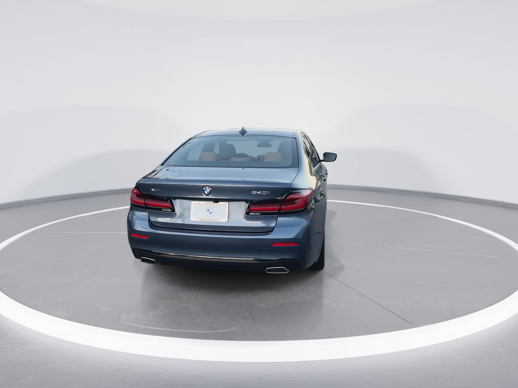 Thumbnail: 2023 BMW 5 Series - 7