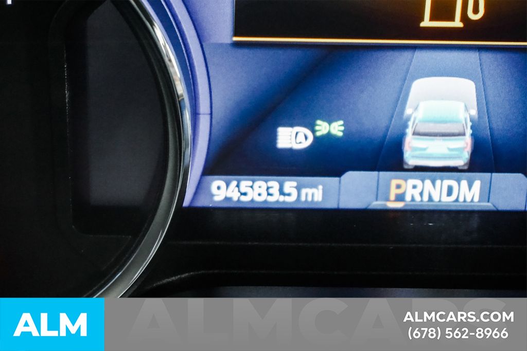 Used 2022 White Ford Limited image 65