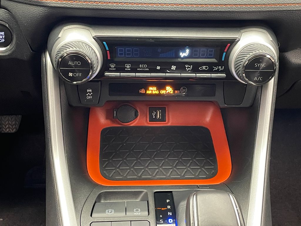 2023 Toyota RAV4 Adventure 27