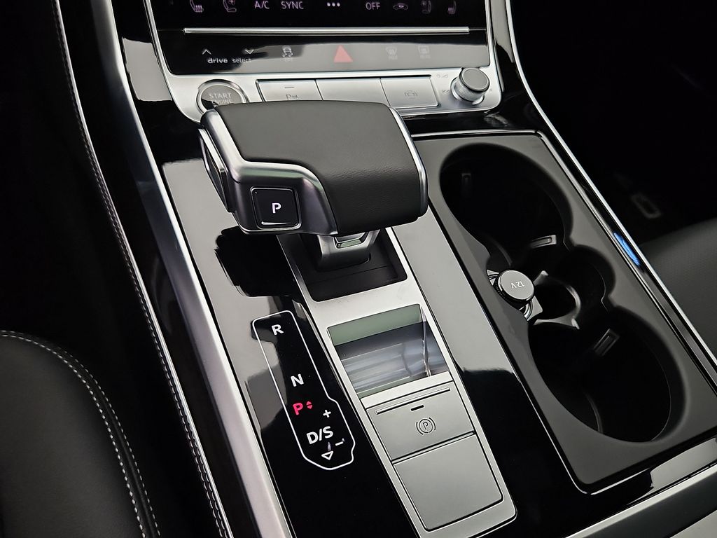 Thumbnail: 2026 Audi Q7 - 11