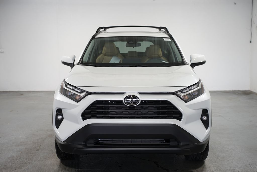 2025 Toyota RAV4 XLE Premium 2