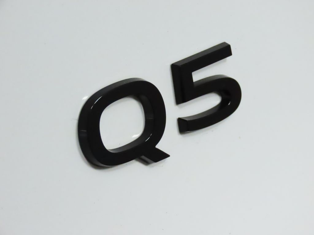 Thumbnail: 2025 Audi Q5 - 9
