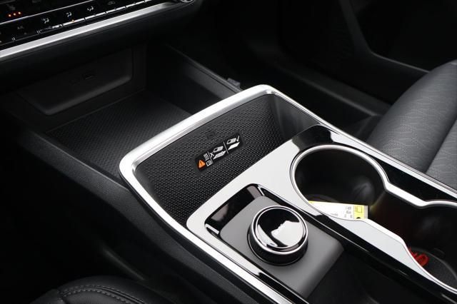 Thumbnail: 2026 Chevrolet Equinox - 32