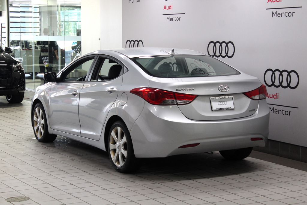 Thumbnail: 2012 Hyundai Elantra - 4