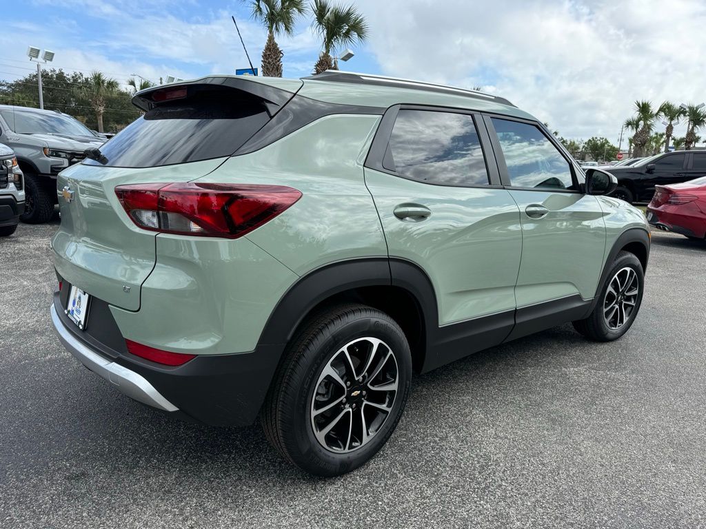 2025 Chevrolet TrailBlazer LT 8