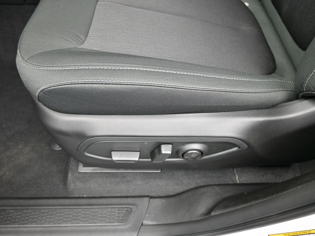 Used 2025 Bright White Clearcoat Jeep Laredo image 6