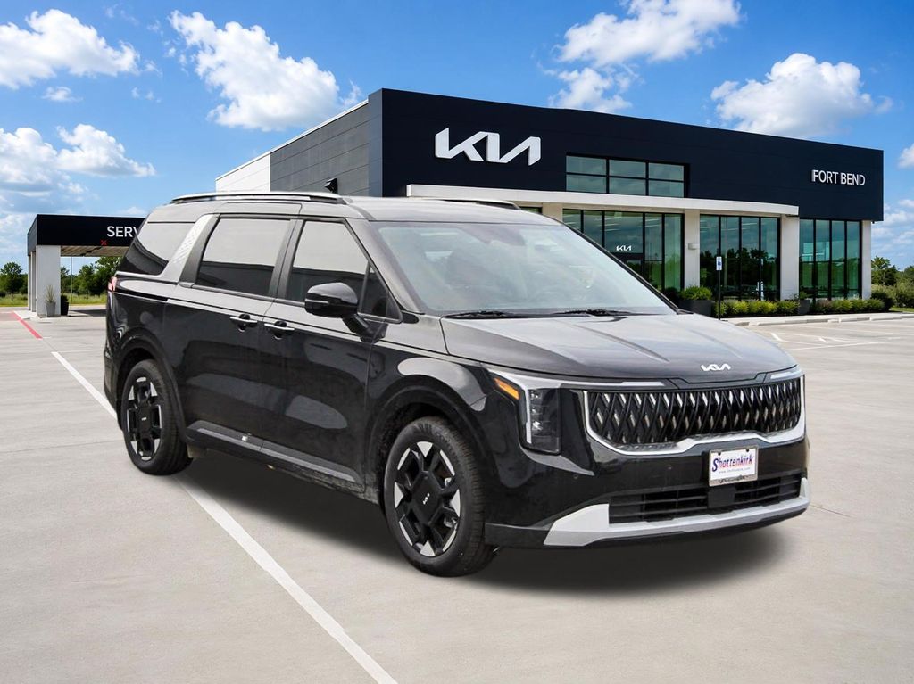 New 2026 Kia Carnival MPV Van