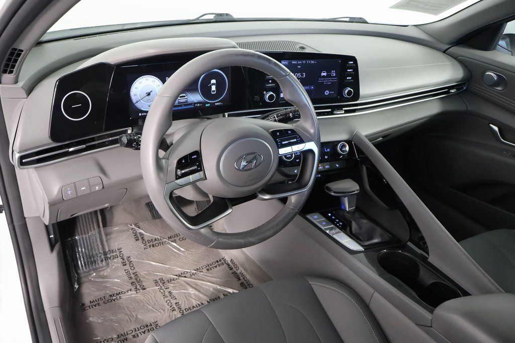 Thumbnail: 2021 Hyundai Elantra - 7
