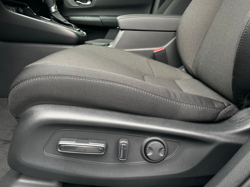 2025 Honda CR-V EX 23