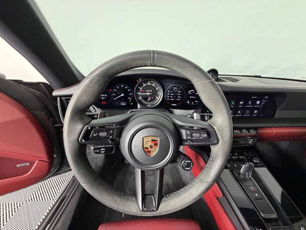 Thumbnail: 2024 Porsche 911 - 24
