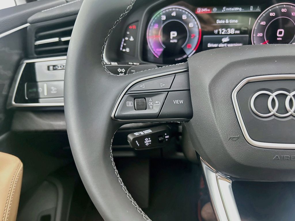 Thumbnail: 2026 Audi Q7 - 11