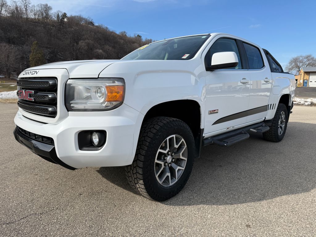 2018 GMC Canyon All Terrain Crew Cab 4WD with Cloth
