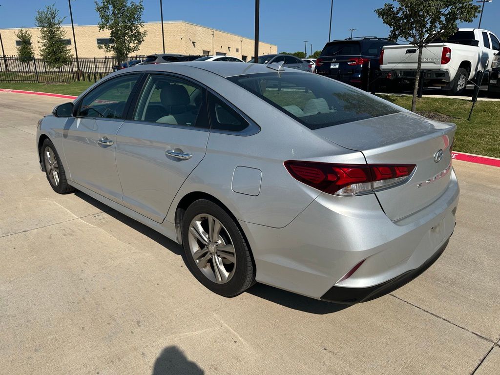 Thumbnail: 2018 Hyundai Sonata - 4