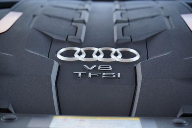 Thumbnail: 2025 Audi S8 - 29