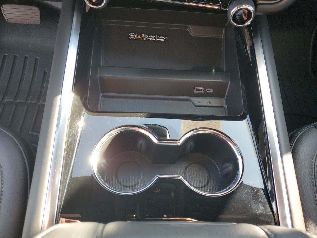 Used Car 2025 Chevrolet Tahoe  Z71 For Sale Under $70,000 In Austin, Texas