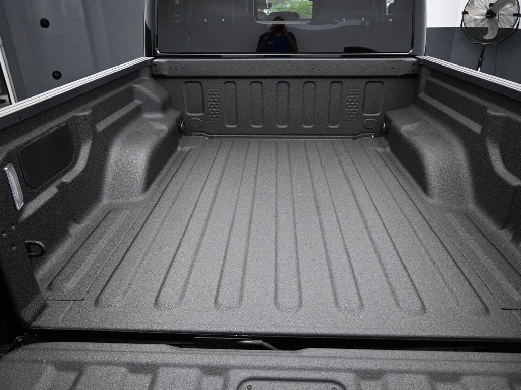 New 2026 Black Clearcoat Jeep Rubicon image 43
