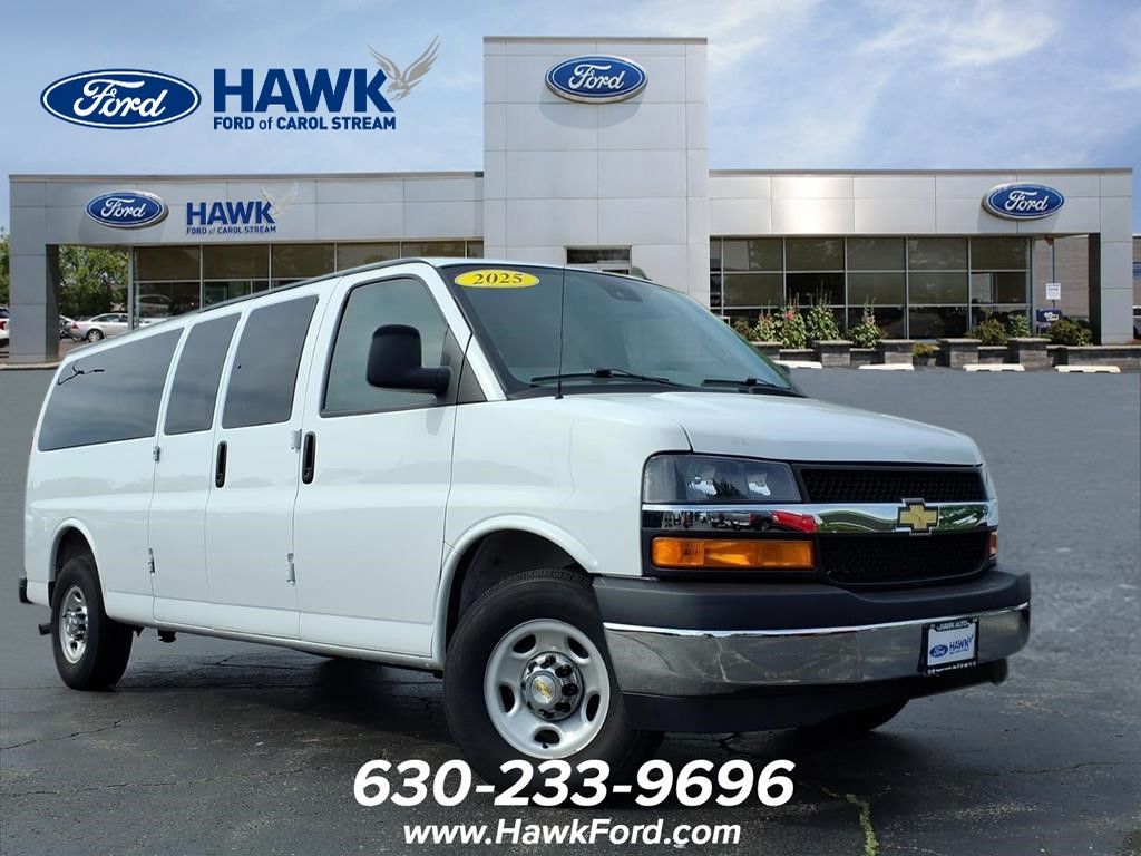 Summit White 2025 Chevrolet Express 3500 LT Extended RWD Van Rear-Wheel Drive