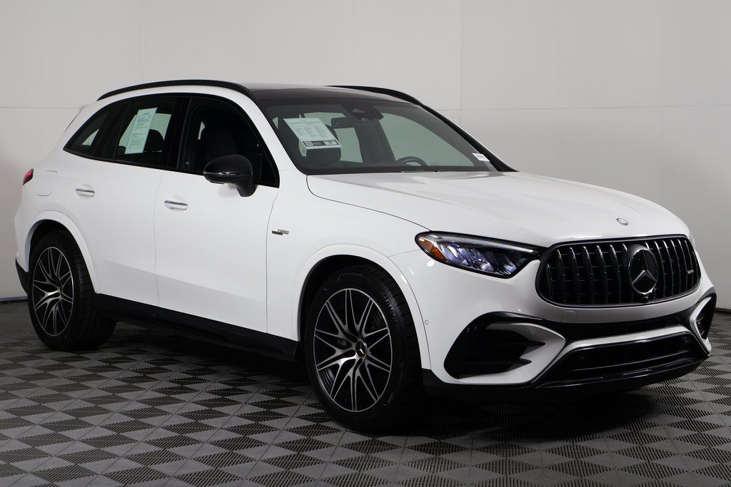 Thumbnail: 2025 Mercedes-Benz GLC - 3