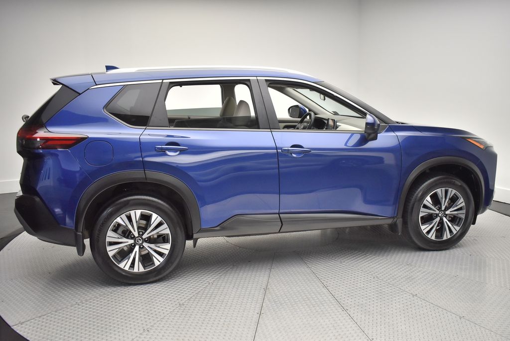 Thumbnail: 2022 Nissan Rogue - 4