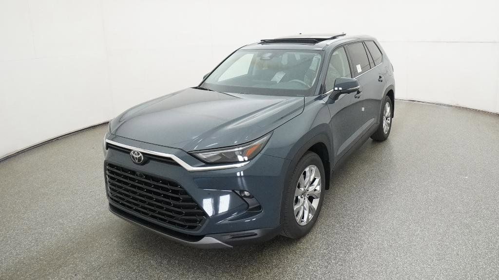 Thumbnail: 2025 Toyota Grand Highlander - 3