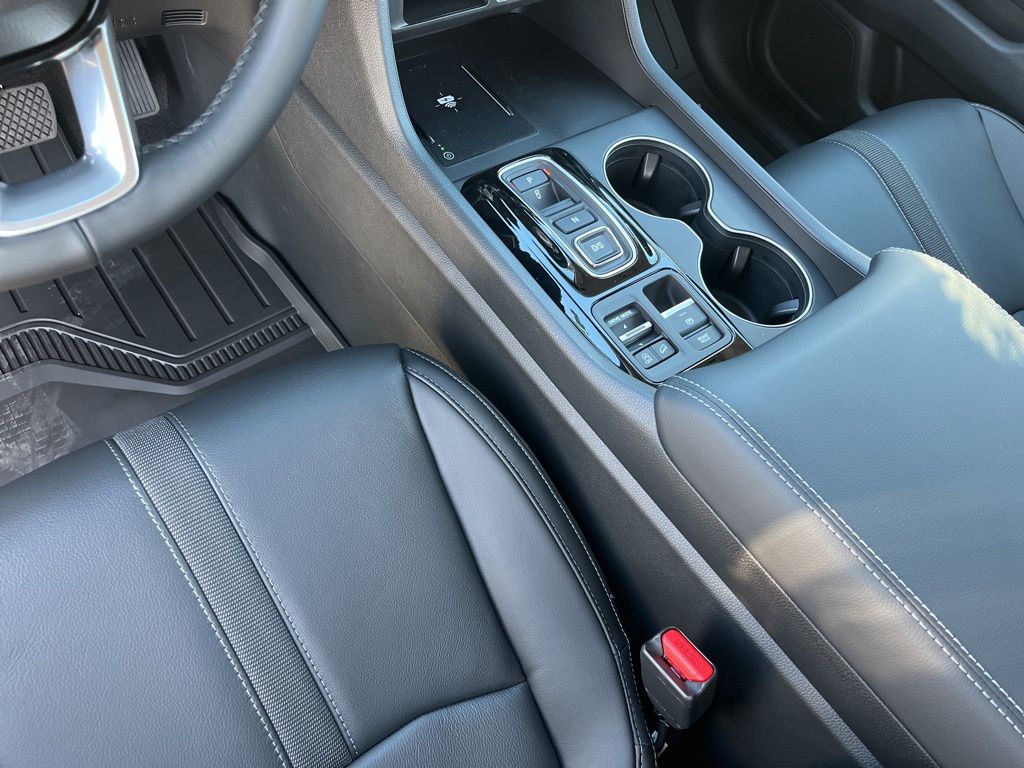 Thumbnail: 2025 Honda Pilot - 12