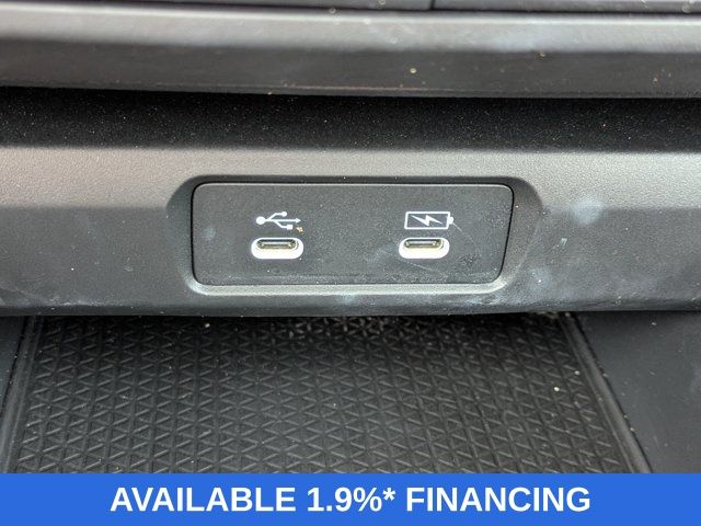 Certified Used 2025 White Honda SE image 30